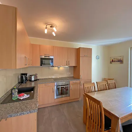 Annika - Whg 10 Mit Westbalkon * Sellin (Rugen)